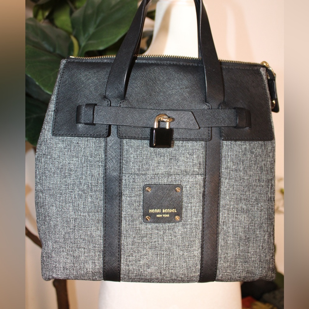Henri Bendel Mini Jetsetter Convertible Backpack/Crossbody/Tote Bag - Picture 3 of 17
